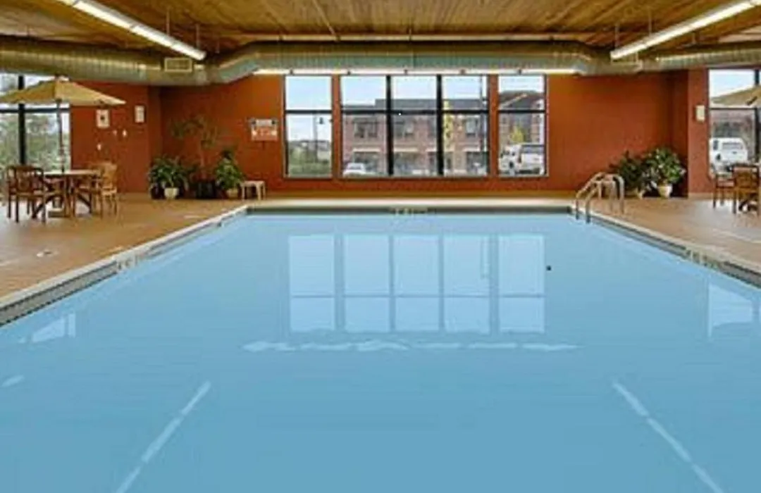 Days Inn & Suites By Wyndham Bozeman-1