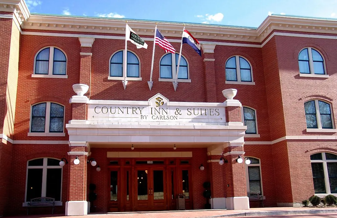 Country Inn & Suites By Radisson, St Charles Historic District-1