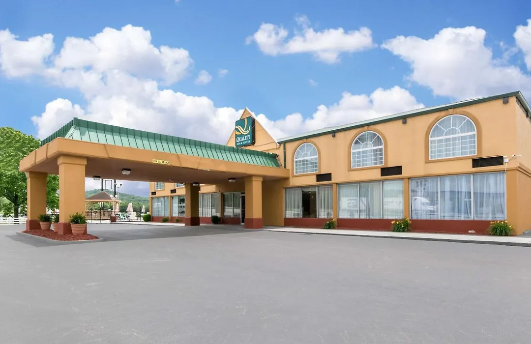 Quality Inn & Suites Horse Cave - Cave City-1