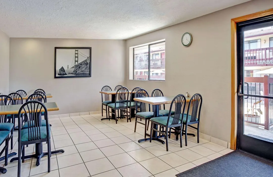Super 8 By Wyndham Albany Corvallis-1