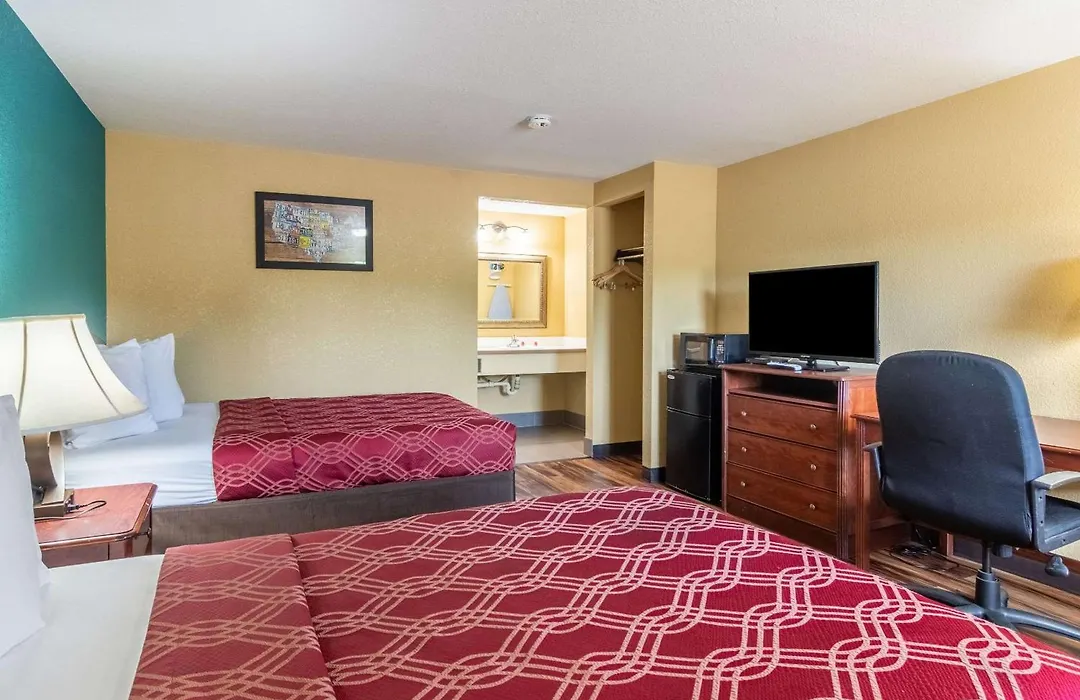 Econo Lodge Hotel Bradford-1