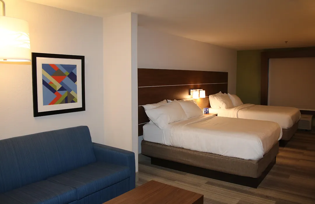 Holiday Inn Express By Ihg-1