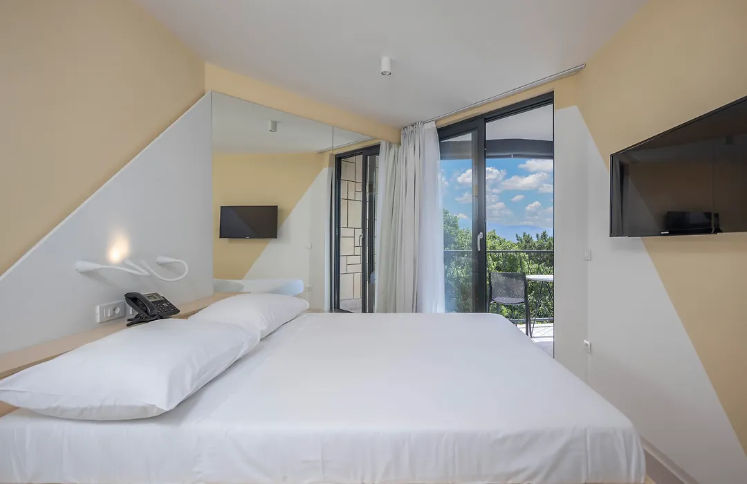 Aminess Vival Lisanj Family Hotel-1