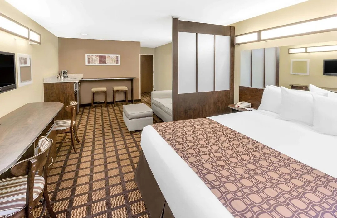 Microtel Inn & Suites By Wyndham Ozark-1