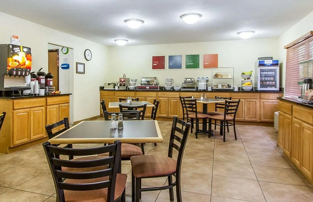Quality Inn Macomb Near University Area-1