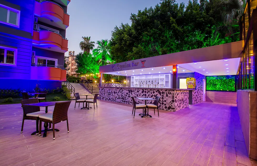 Royalisa Hotel-1