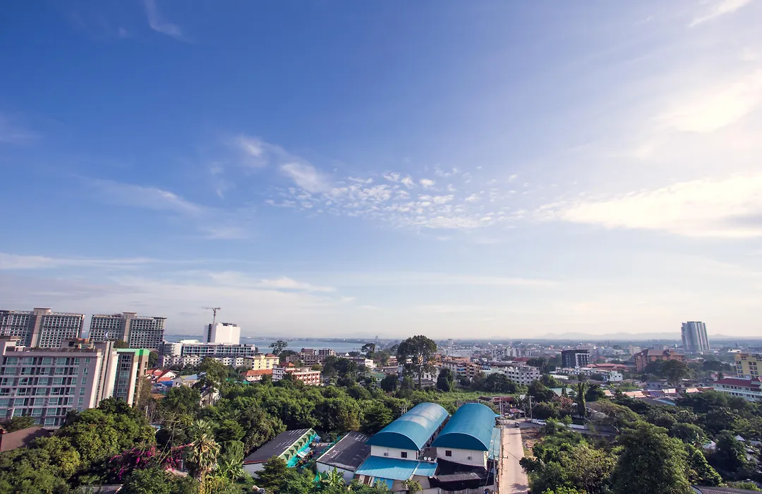 Golden Tulip Essential Pattaya-1