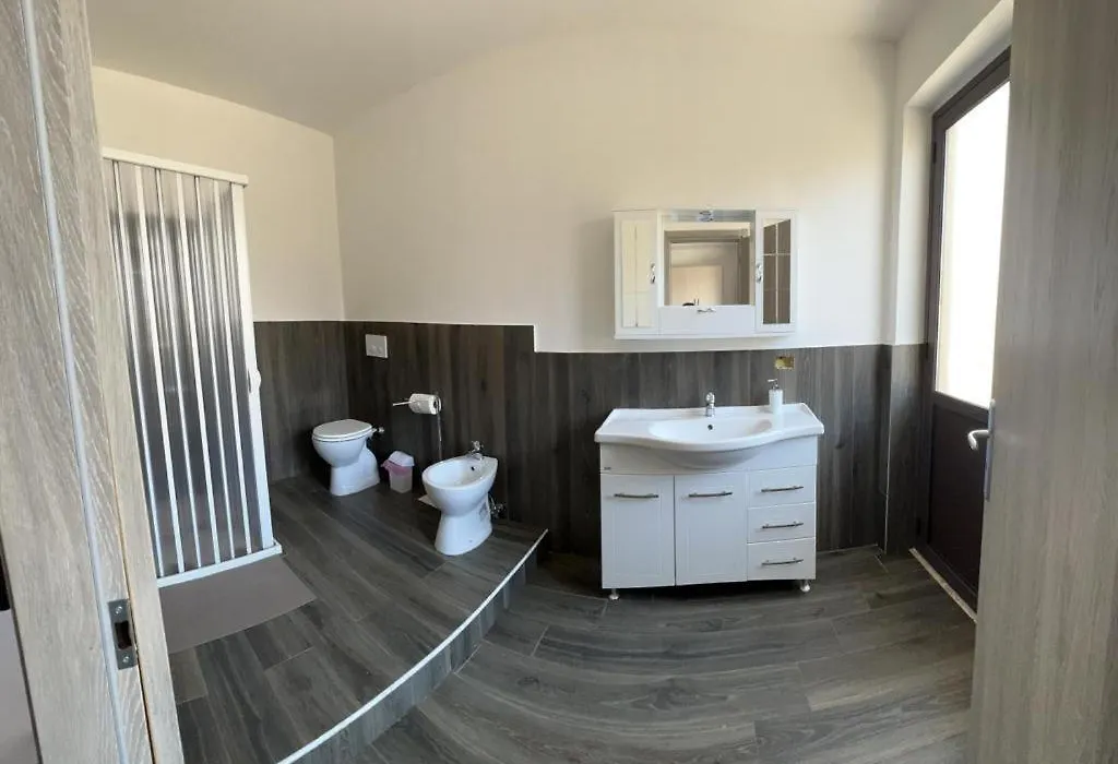 B&B Tucci-1