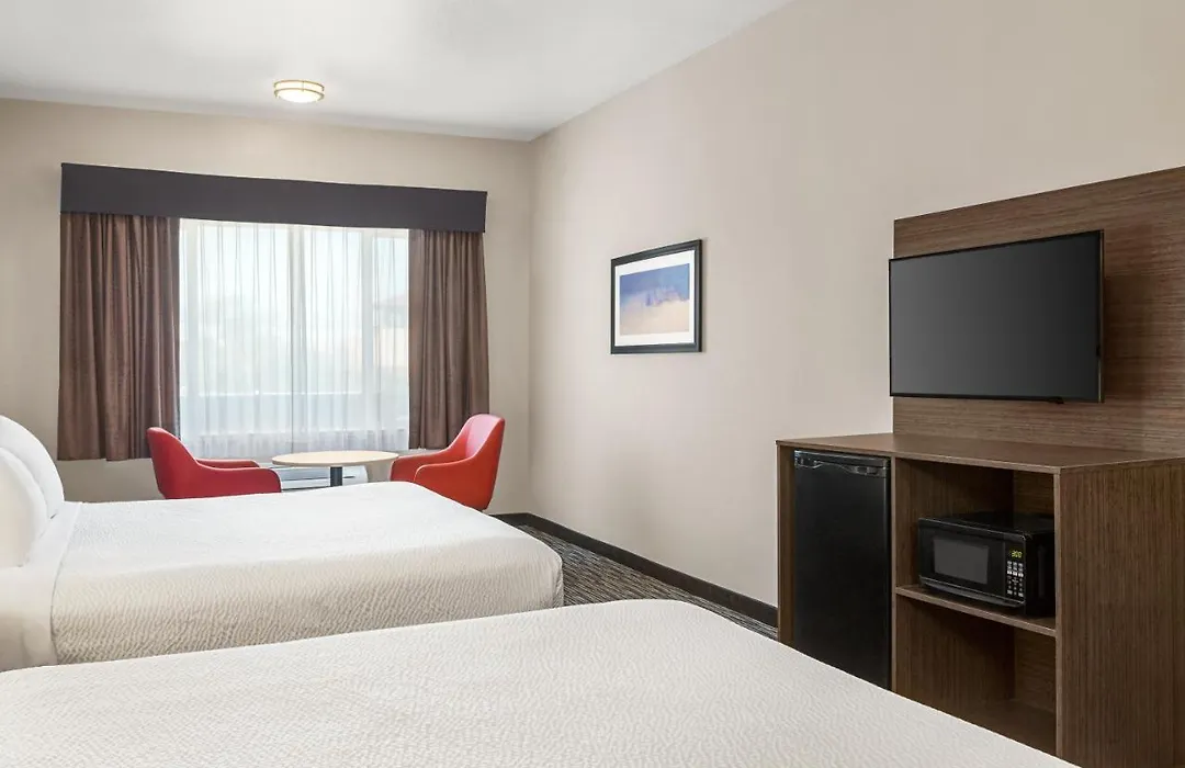 Ramada By Wyndham Marina-1