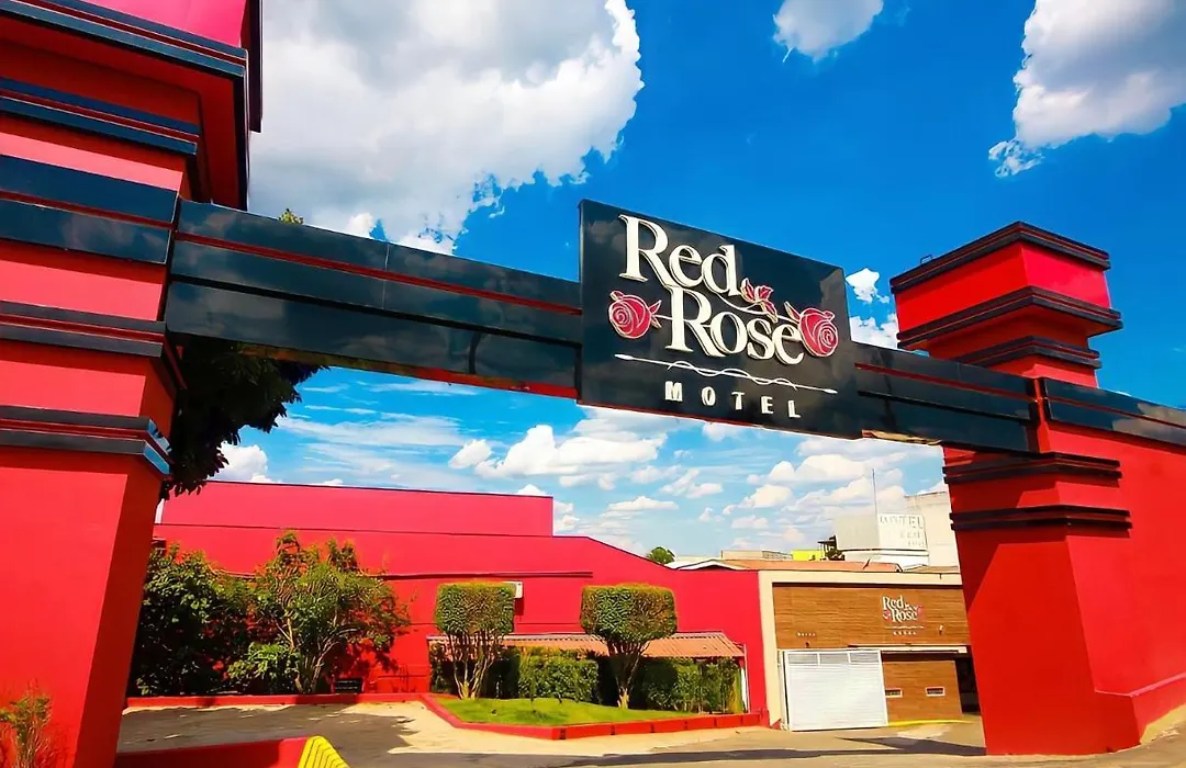 Red Rose Motel & Hotel-1