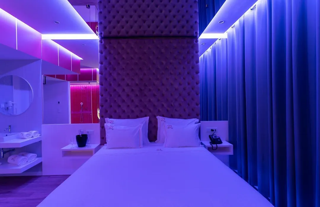 Motel Twentyone-1