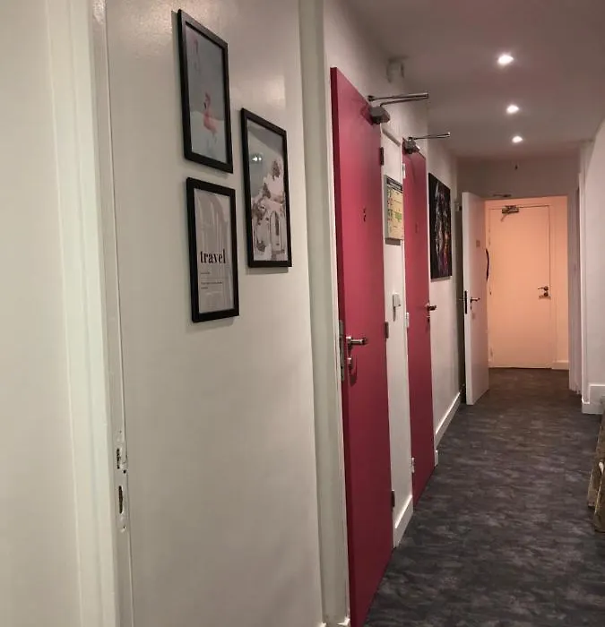 hôtel mondial-1