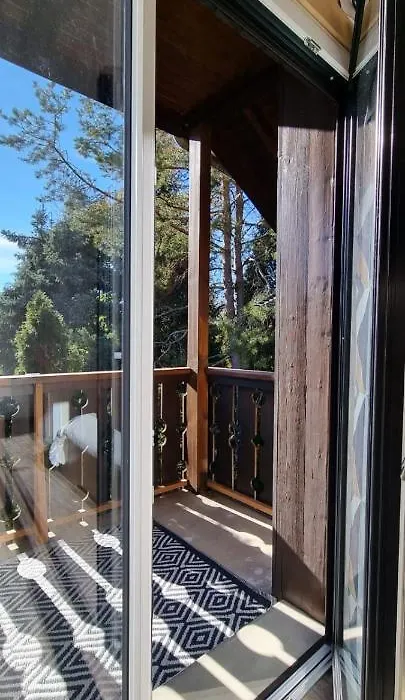 Mont Bivouac, chambre,entrée et Sdb privée,balcon vue MtBlanc-1