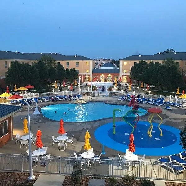 Cedar Point'S Express Hotel-1