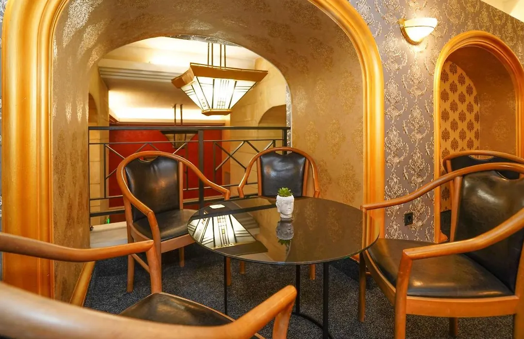 Hotel Central Club Sofia-1