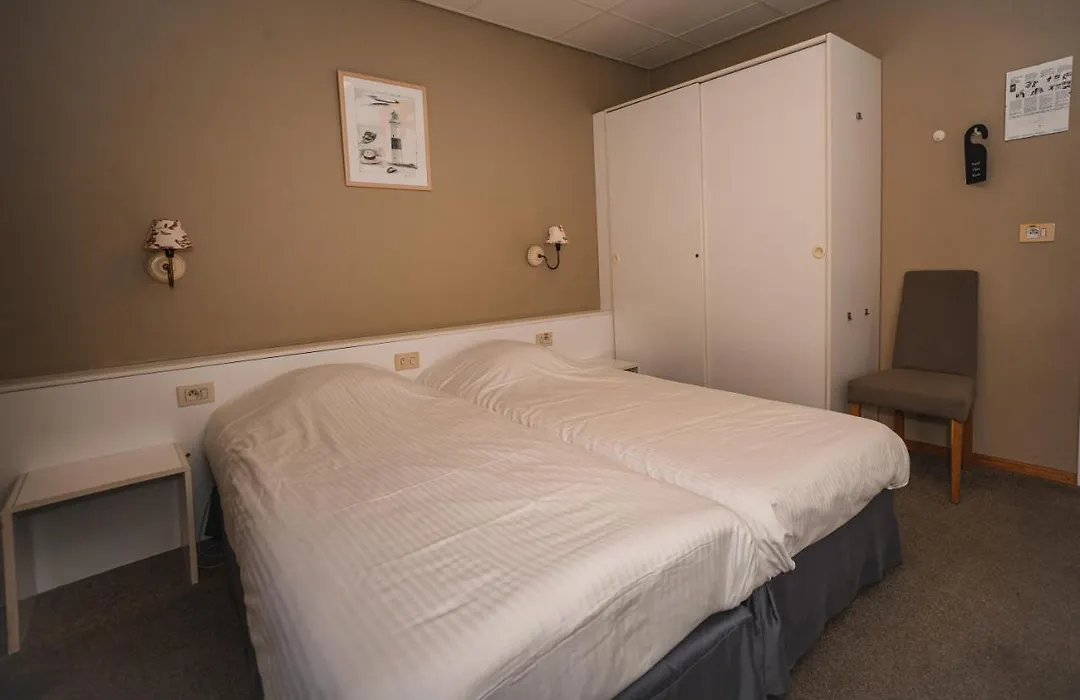 Hotel Louisa-1