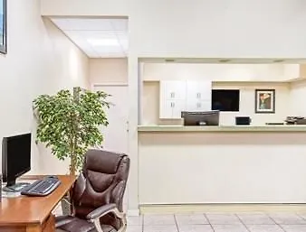 Days Inn Sanford-1
