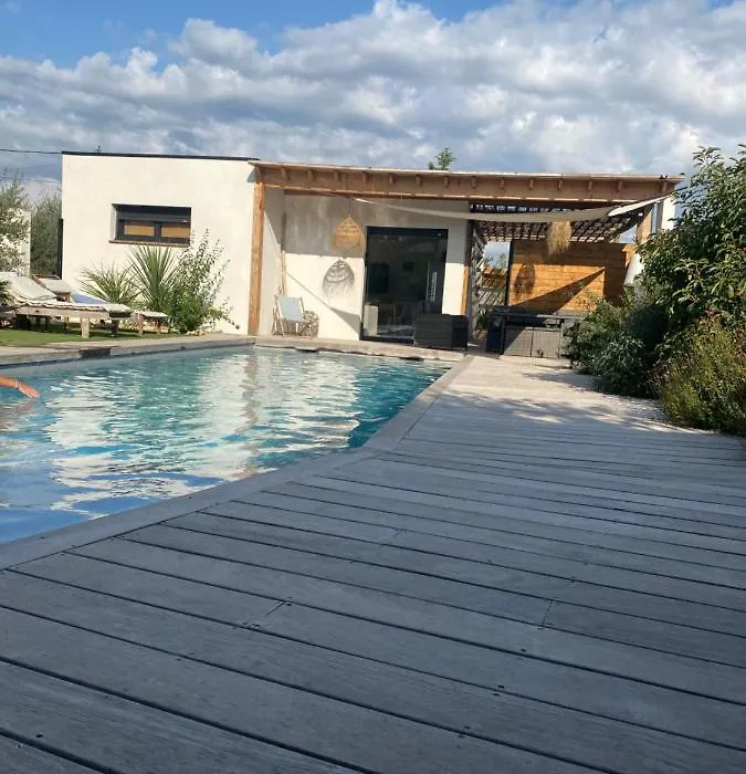 Le Pool House-1