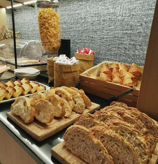 Hotel Don Rodrigo-1