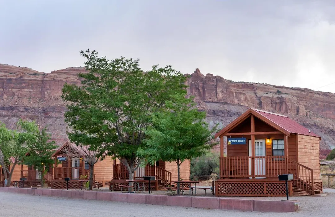 Sun Outdoors Canyonlands Gateway-1
