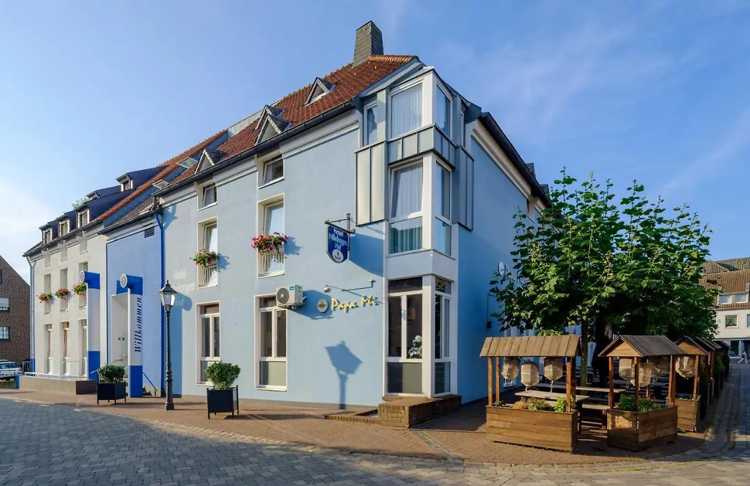Hotel Nibelungen Hof-1