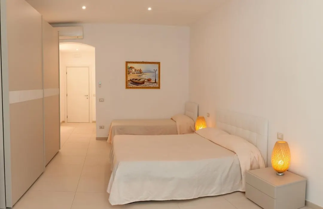 Hotel Paradiso-1
