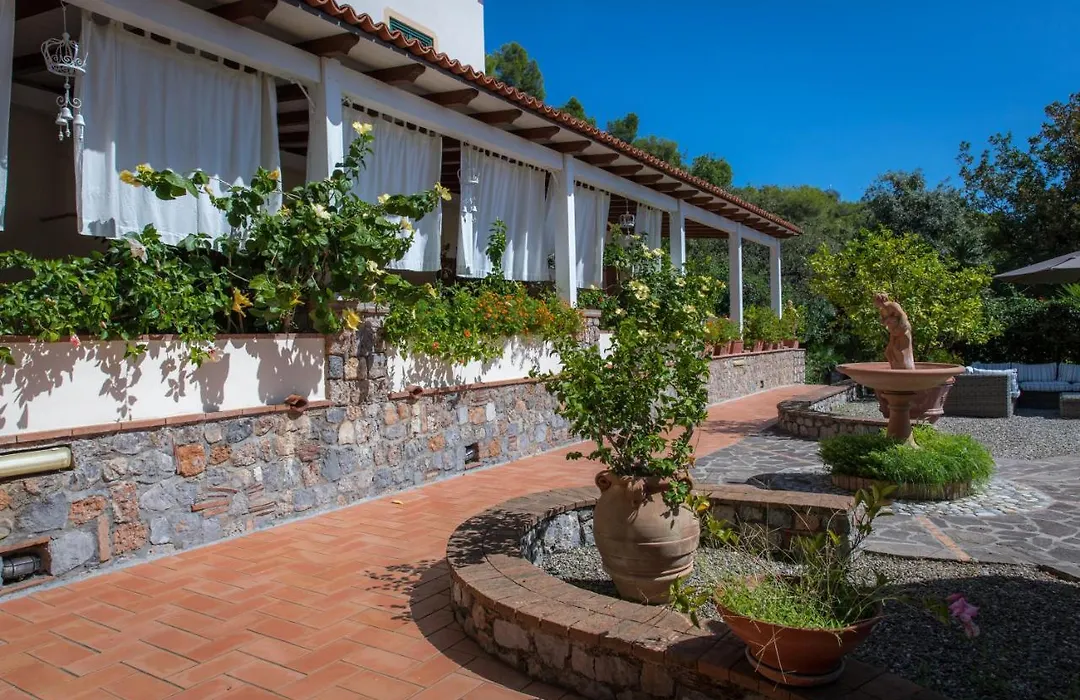 Hotel Villa Delle Meraviglie-1