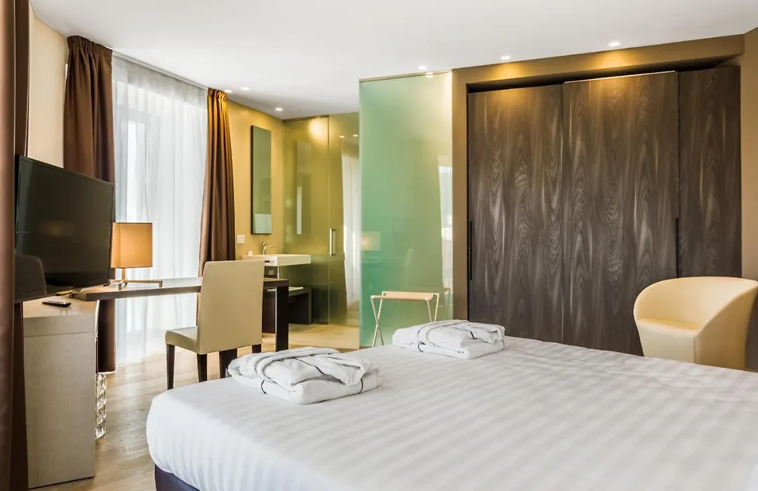 Suites Hotel Astor-1