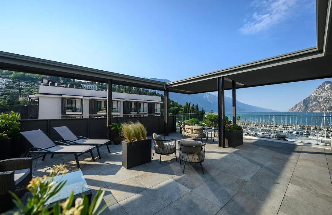 Hotel Riviera-1