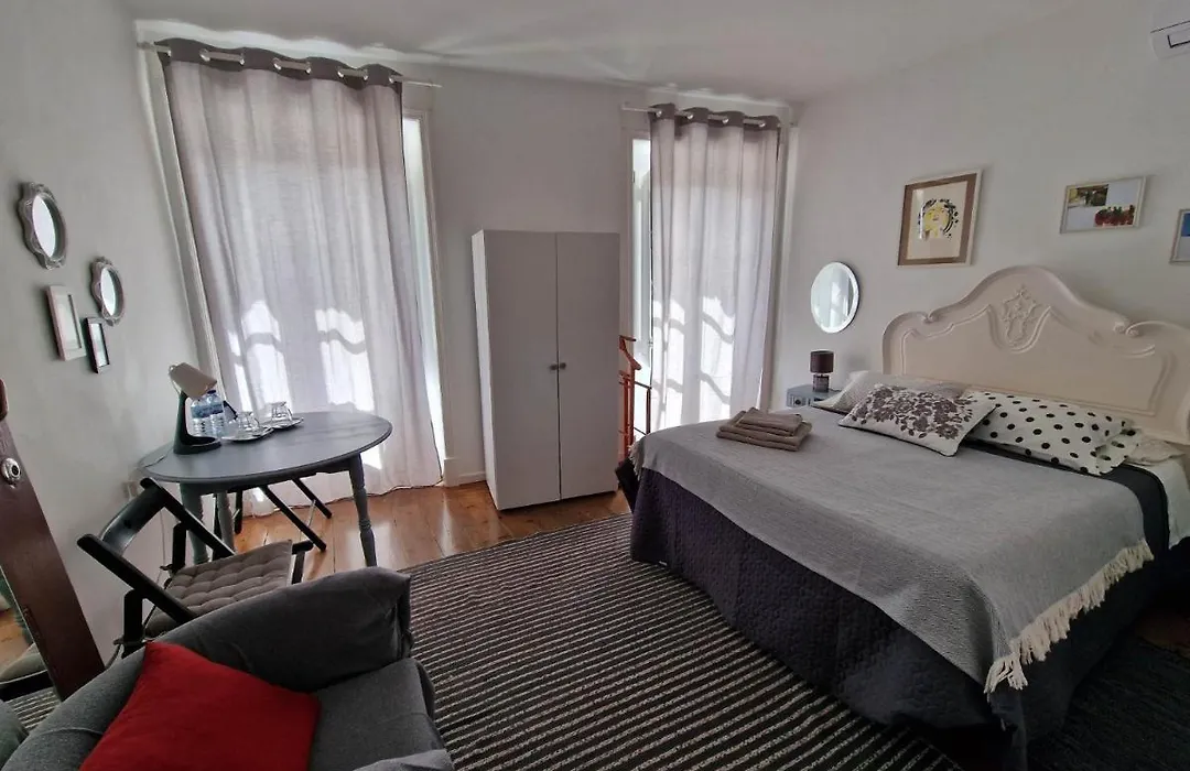 The Aqueduct Guesthouse-1