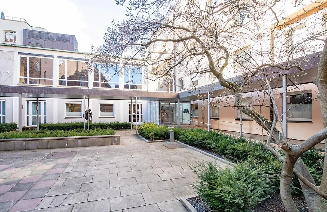 Hotel Der Akademie Caritas-Pirckheimer-Haus-1