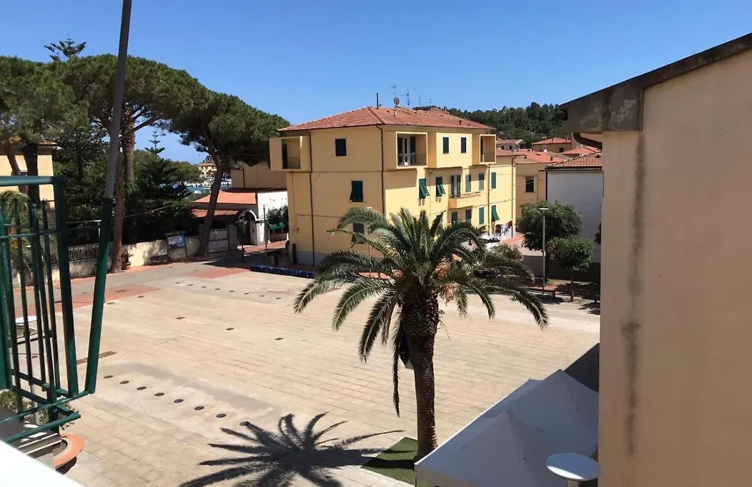 Hotel La Barcarola-1