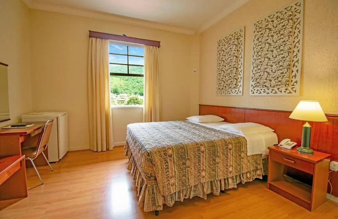 Hotel Monte Real-1