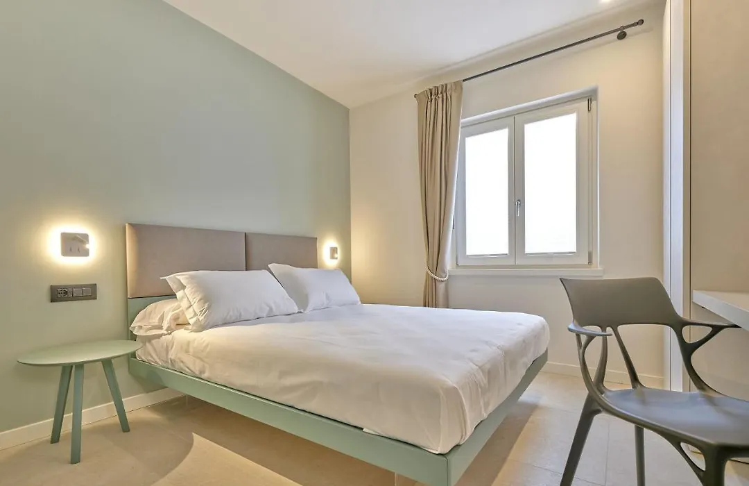 Piccolo Hotel-1