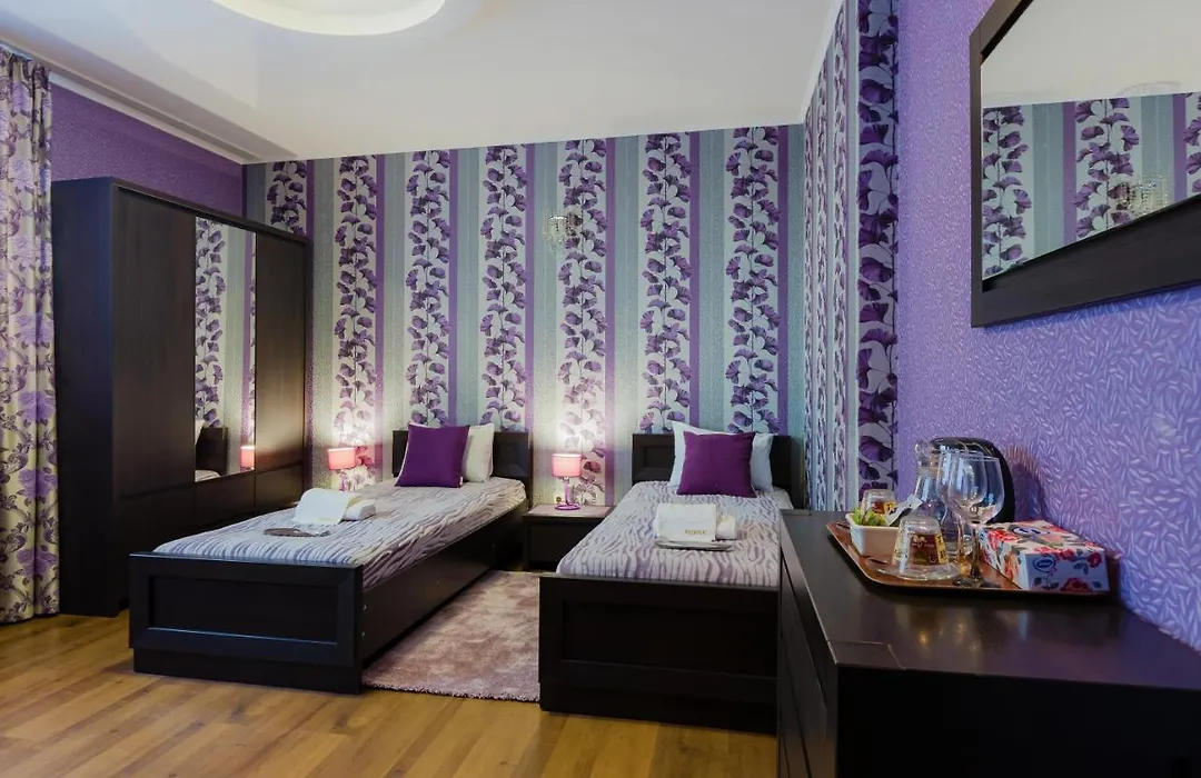 Poznyakoff Aparthotel-1