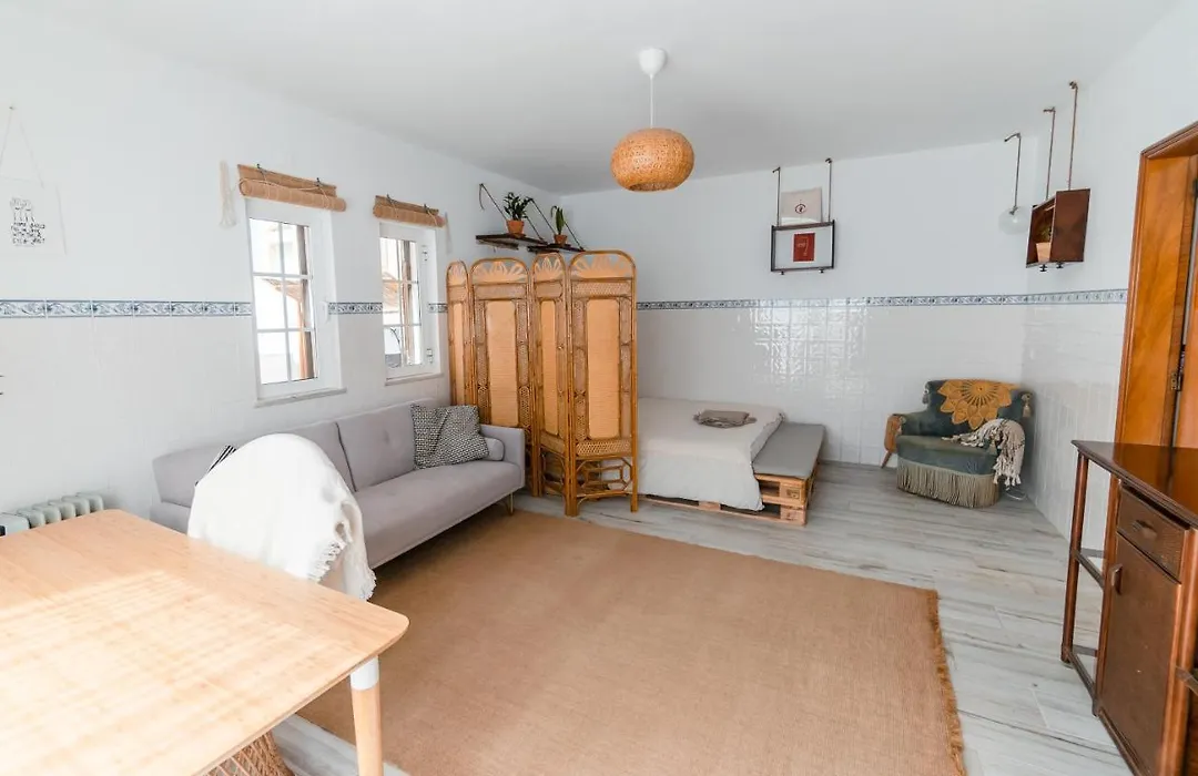 Lemontree Eco Surfhouse-1