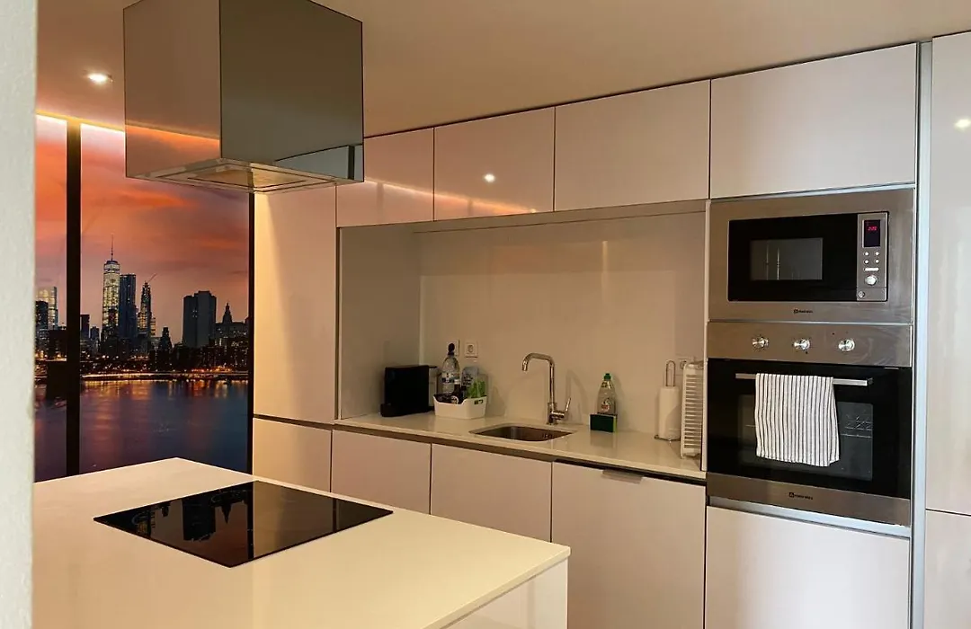 Comfortable Bedrooms In Apartment With River View-1