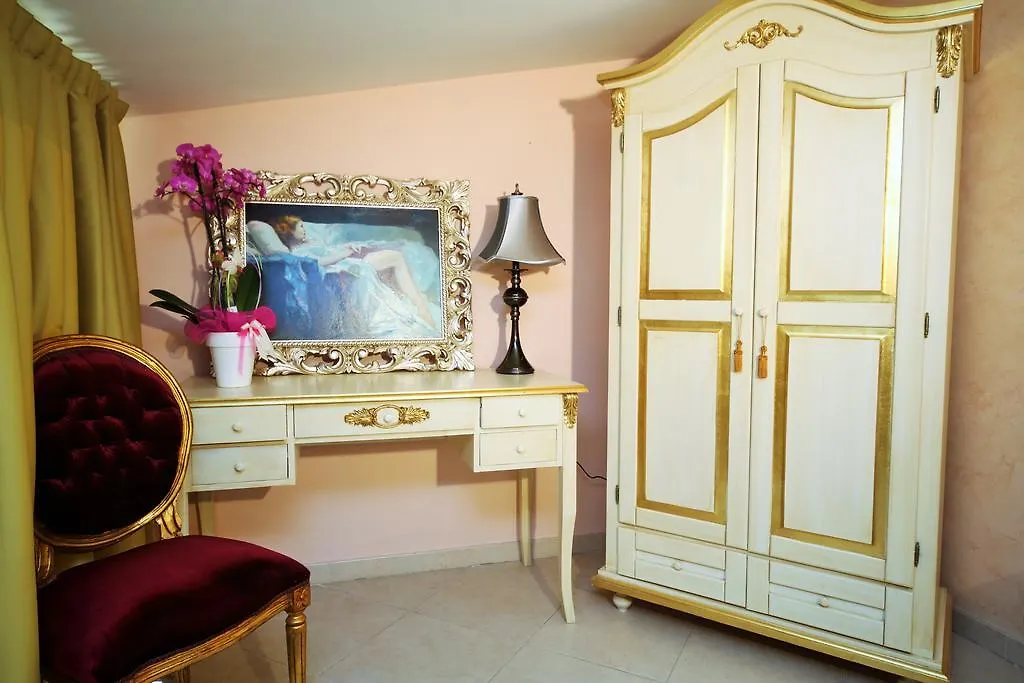 Hotel Scilla-1