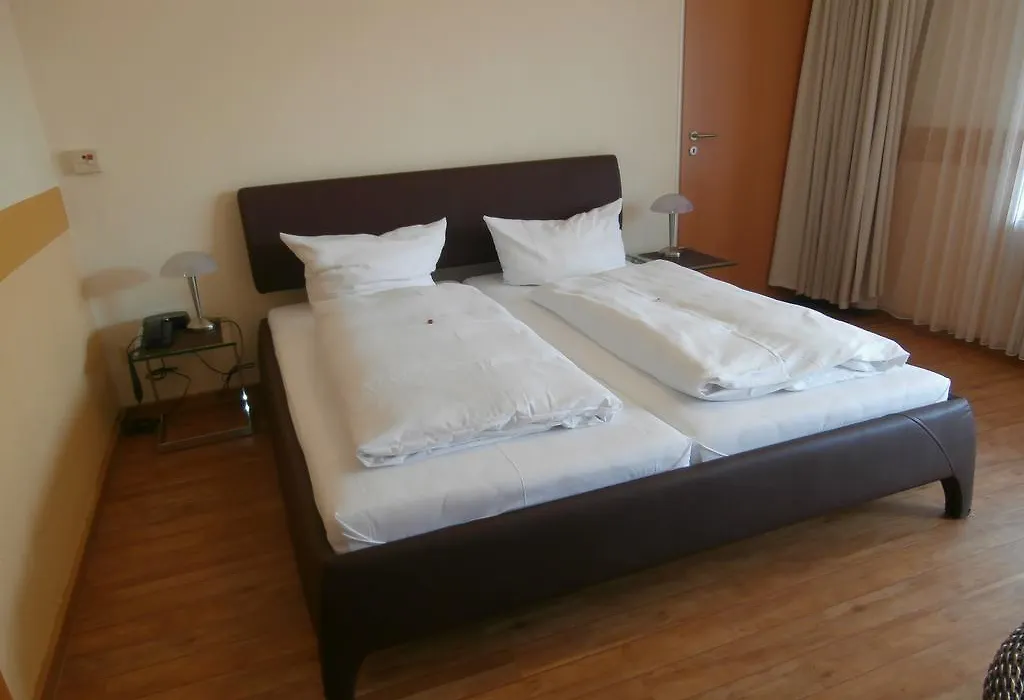 Hotel Hasselbarth-1