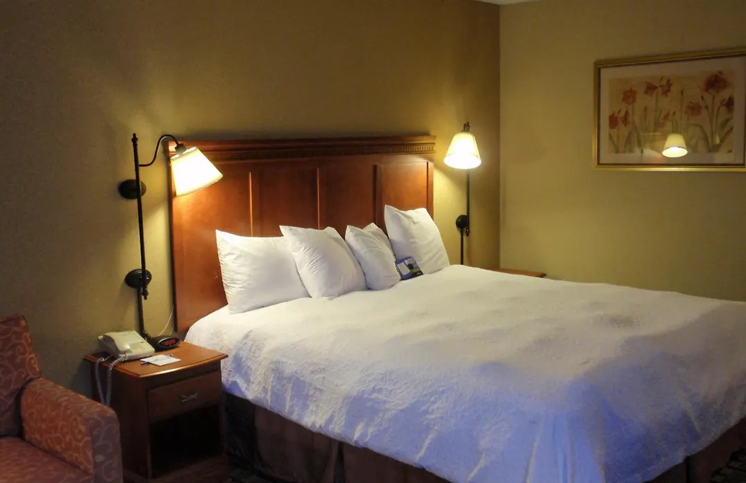 Baymont By Wyndham Lewisville-1