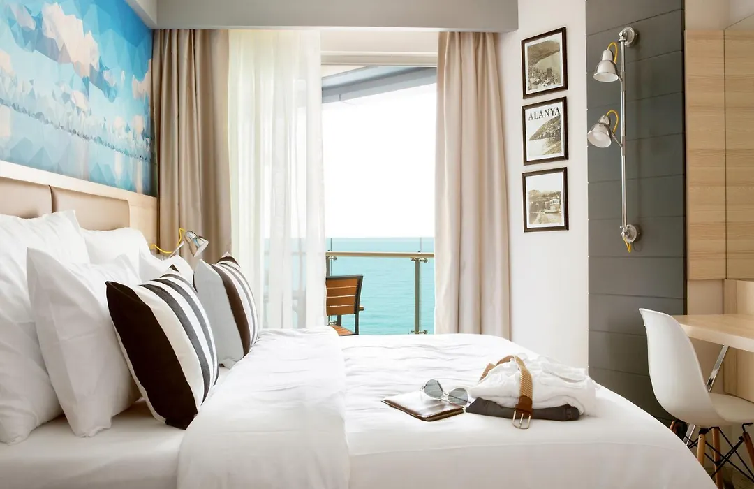 Sunprime C-Lounge - Adult Only-1