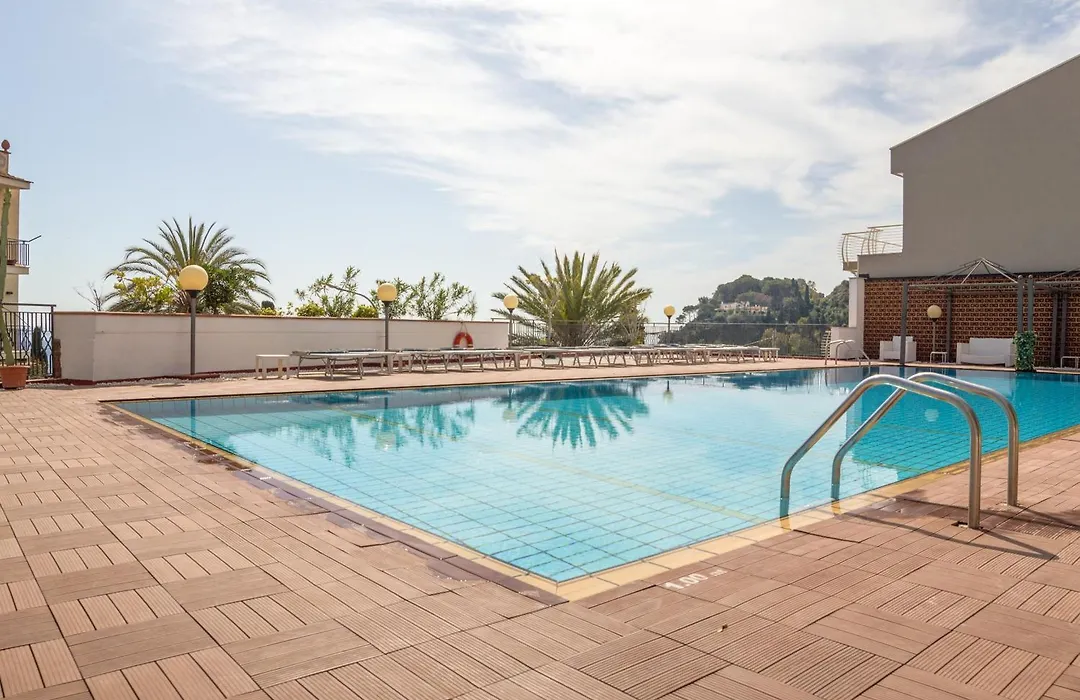 Hotel Villa Esperia-1