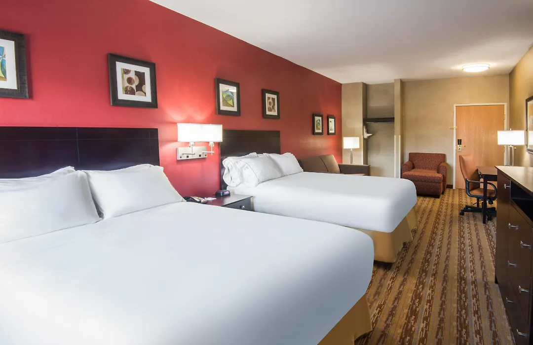 Holiday Inn Express Hotel & Suites Wauseon By Ihg-1
