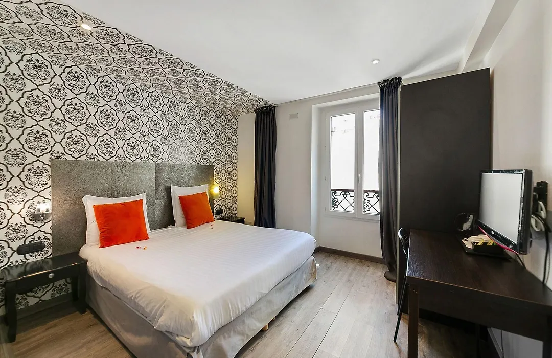 Garbo Hotel-1