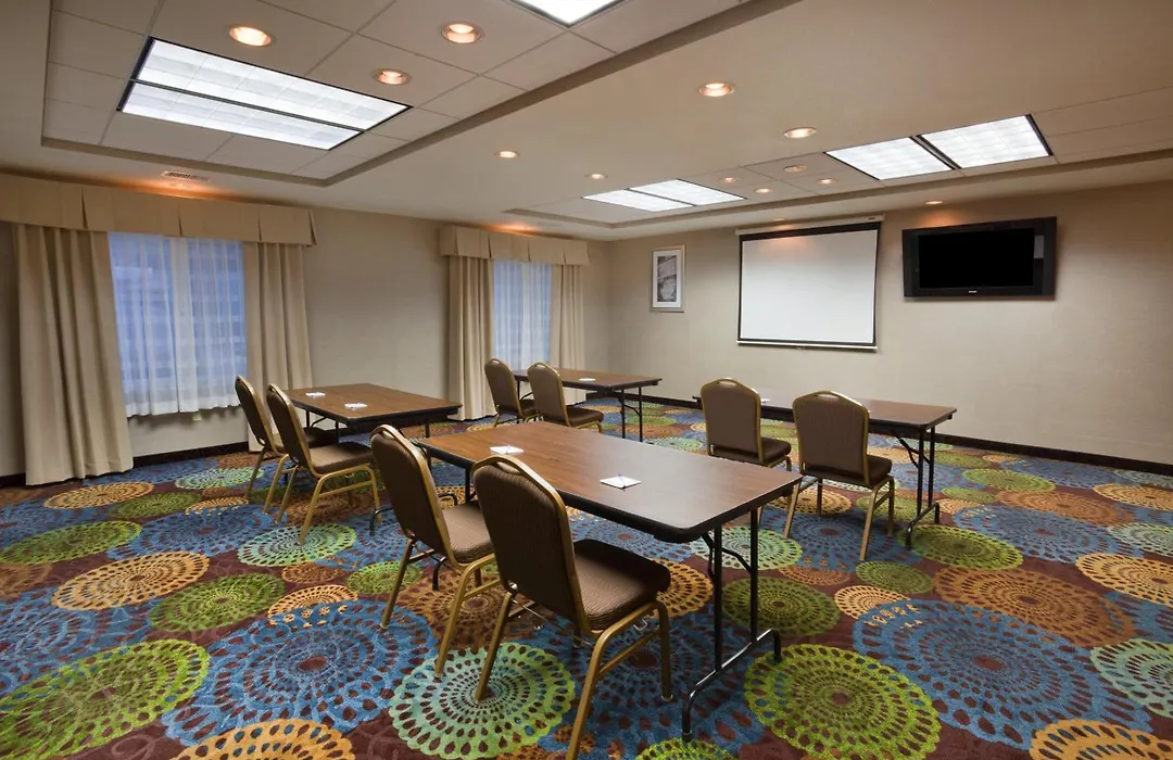 Holiday Inn Express & Suites Aberdeen By Ihg-1