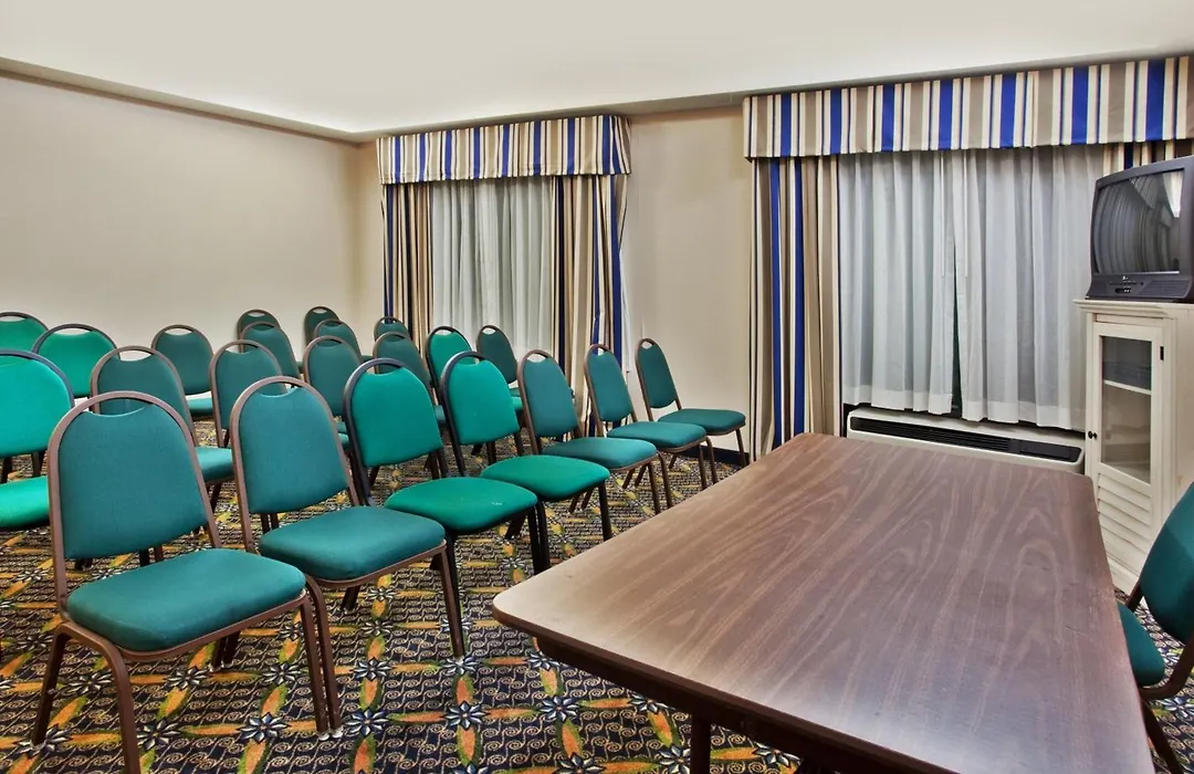 Holiday Inn Express Hotel & Suites Lawrenceville By Ihg-1