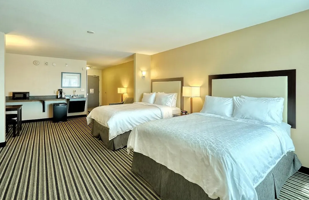 Holiday Inn Express And Suites Batavia By Ihg-1