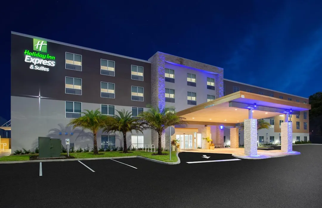 Holiday Inn Express & Suites - Deland South By Ihg-1