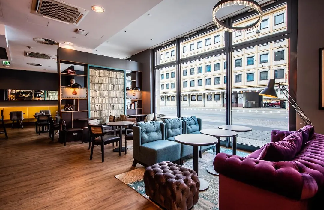 Premier Inn Nürnberg City Centre-1
