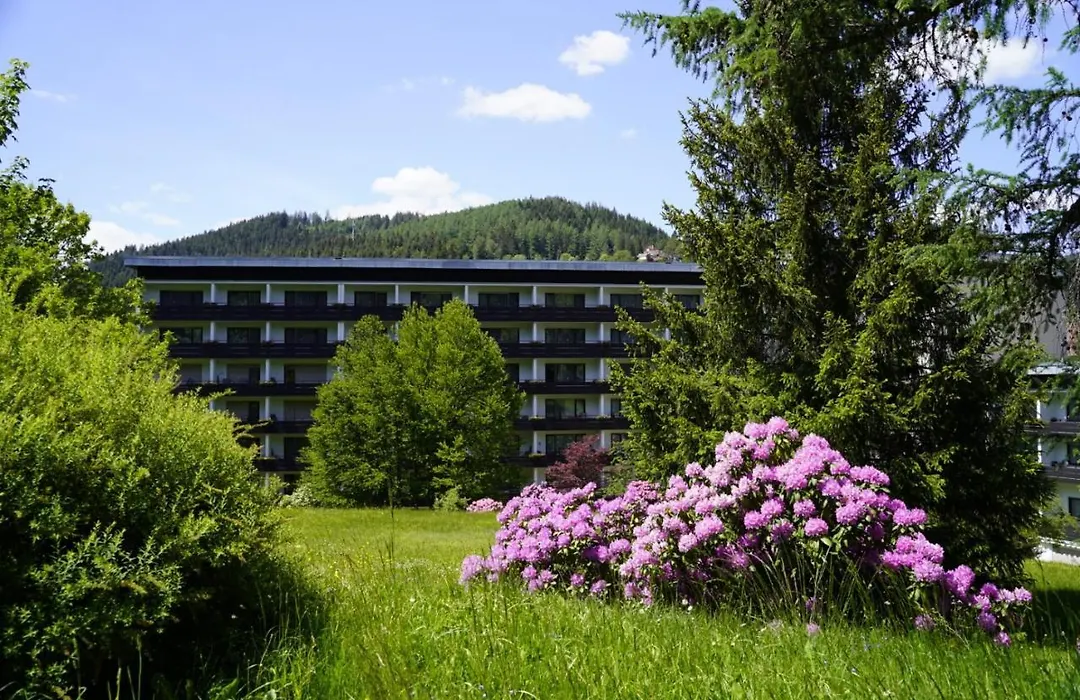 Rechtmurg 27-1